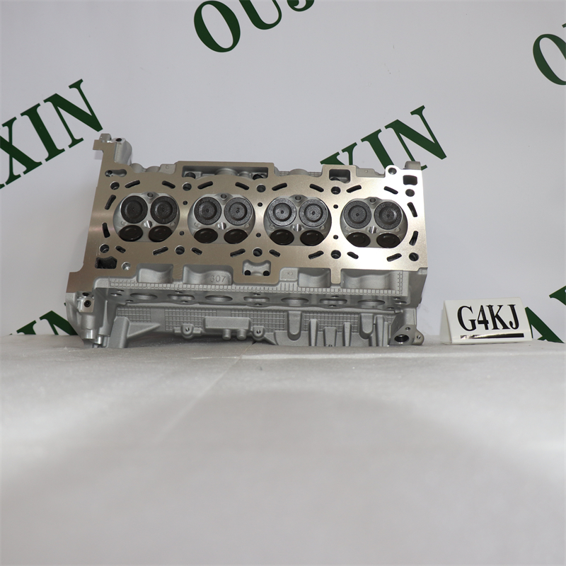 Cylinder head assembly  2.4L G4KJ used for Hyundai Grandeur/Azera    Auto Parts