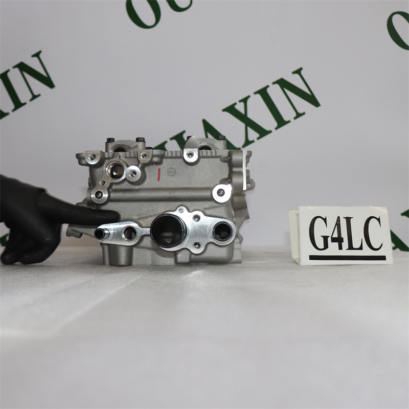Cylinder head assembly  G4LC 1.4 L used for Hyundai Accent    Auto Parts